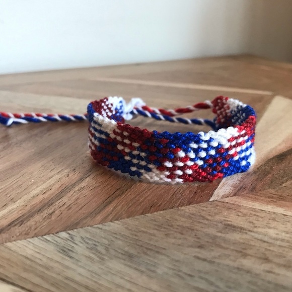 Handmade Red White and Blue Friendship Bracelet - Picture 1 of 3